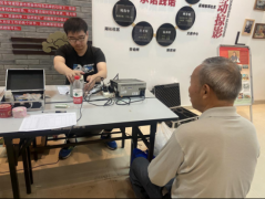 香城花园社区:我为群众办实事之守护您的健康血压计检测