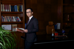 华帝董事长潘叶江做客《报时中国经济》，谈行业未来和企业责任